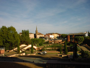 Une photo du centre-ville de Muret.